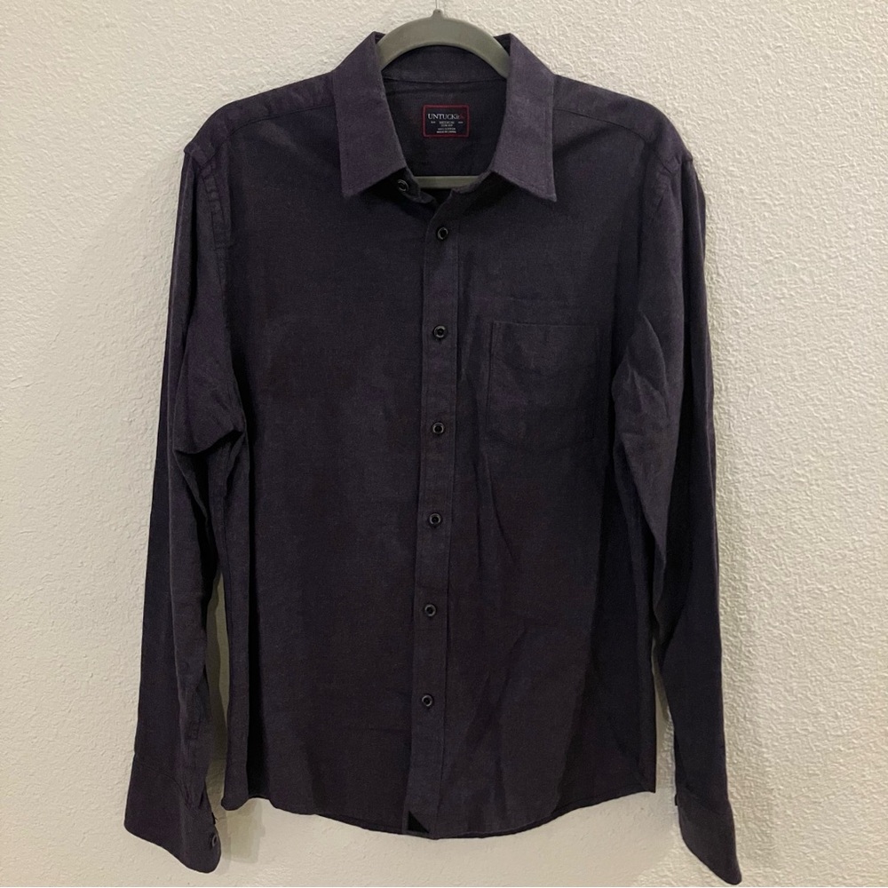 UNTUCKit Men's Dark Navy Blue Purpleish Color Casual Button-Down Shirt